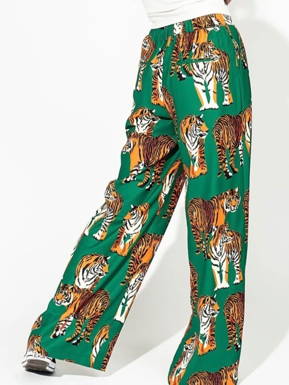 Never Taking These Off Trousers in Green Tiger Tales - Size XXL - Picture 3 of 4